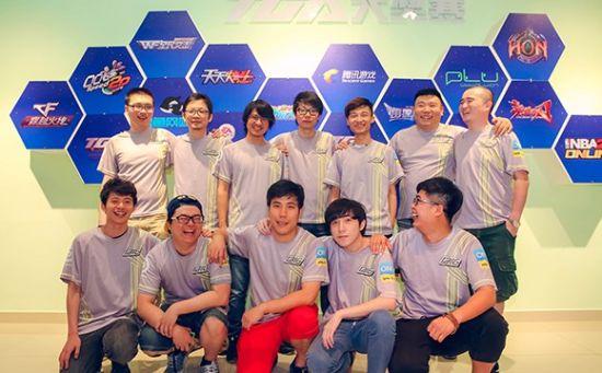 独家:国民岳父老公首合作 韩寒俱乐部签熊猫TV